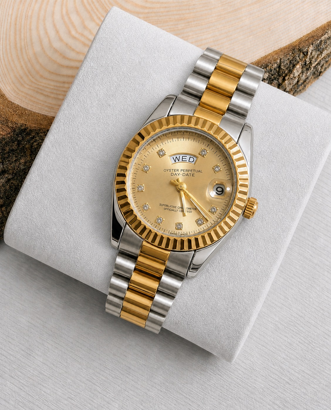 Luxury Couple Watch Set – Premium Design / طقم ساعات فاخرة للزوجين – تصميم راقٍ