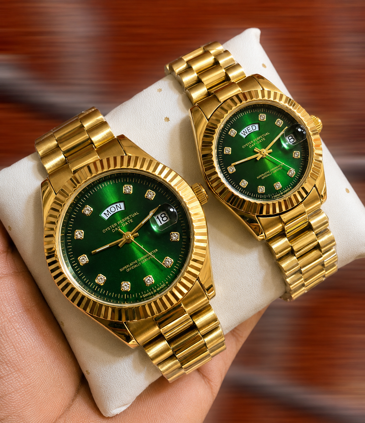 Luxury Couple Watch Set – Premium Design / طقم ساعات فاخرة للزوجين – تصميم راقٍ