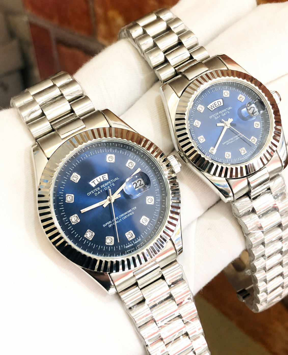Luxury Couple Watch Set – Premium Design / طقم ساعات فاخرة للزوجين – تصميم راقٍ