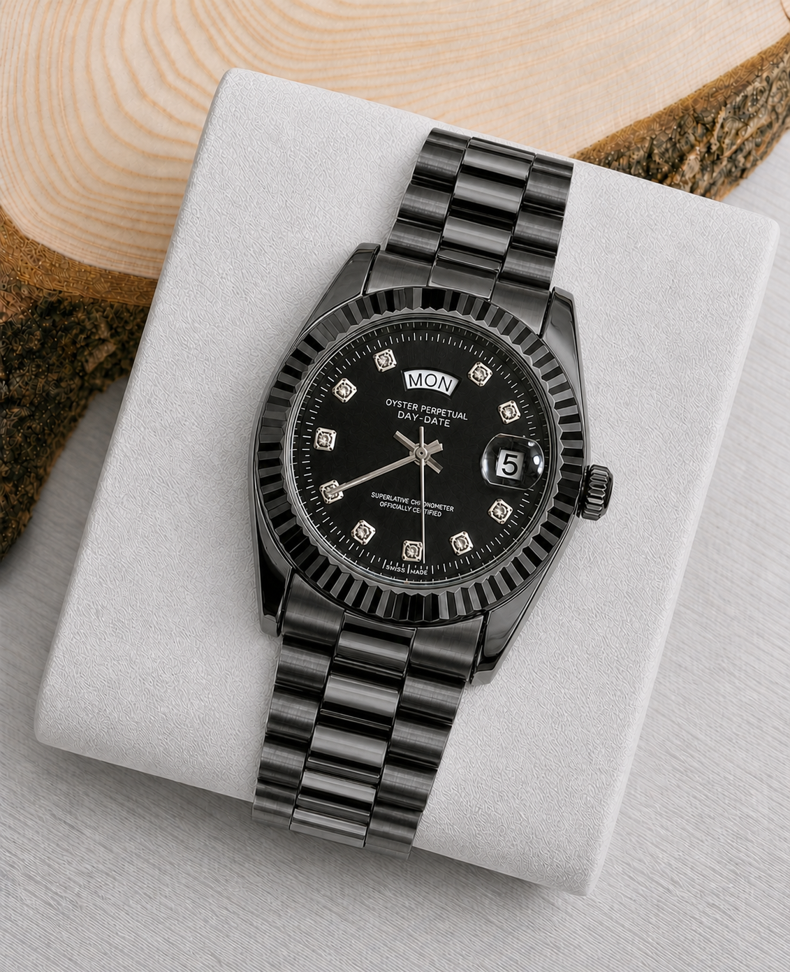 Luxury Couple Watch Set – Premium Design / طقم ساعات فاخرة للزوجين – تصميم راقٍ